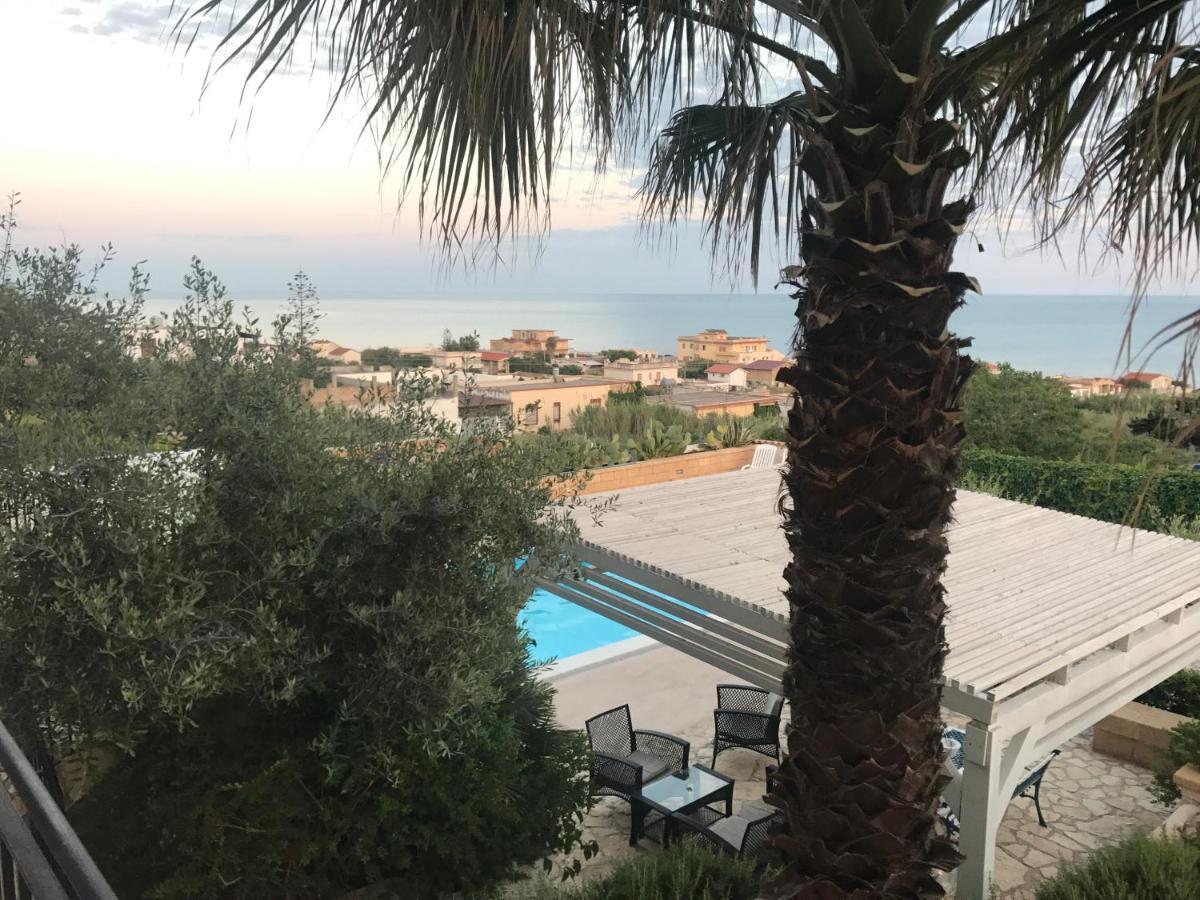 Villa Ceni - Appartamenti Con Camere, Cucina, Wc E Terrazza Sul Mare In Villa Con Piscina, Giardino E Parcheggio Marinella di Selinunte Eksteriør bilde