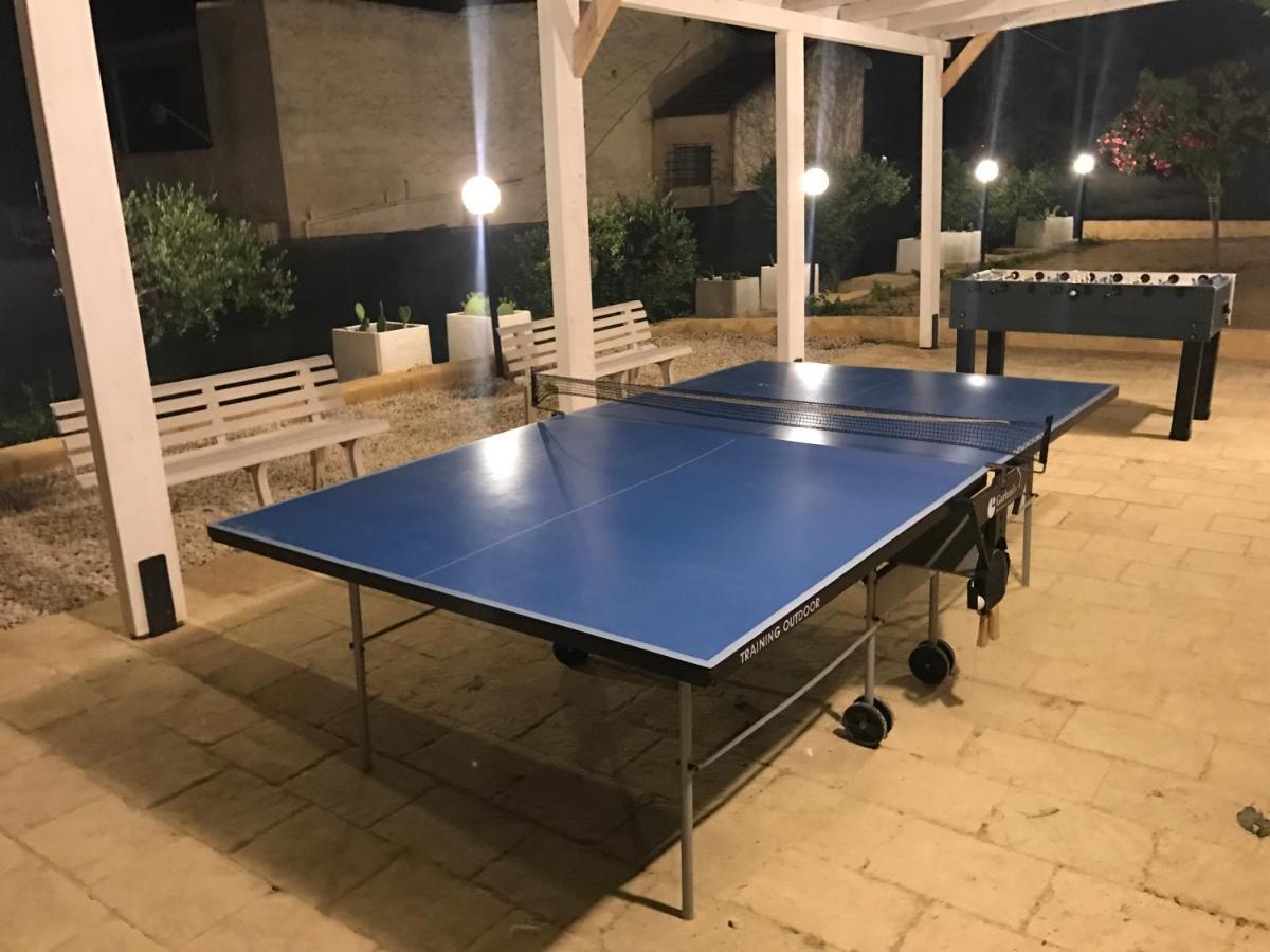 Villa Ceni - Appartamenti Con Camere, Cucina, Wc E Terrazza Sul Mare In Villa Con Piscina, Giardino E Parcheggio Marinella di Selinunte Eksteriør bilde