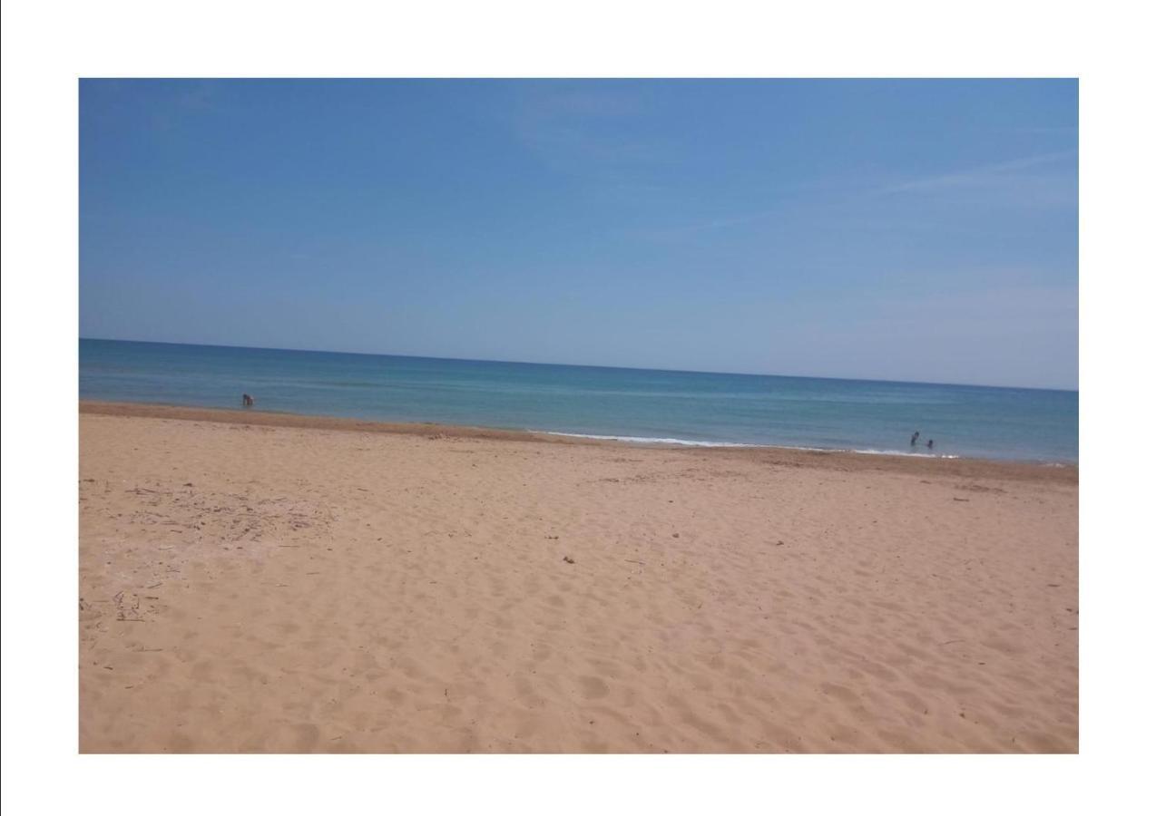 Villa Ceni - Appartamenti Con Camere, Cucina, Wc E Terrazza Sul Mare In Villa Con Piscina, Giardino E Parcheggio Marinella di Selinunte Eksteriør bilde