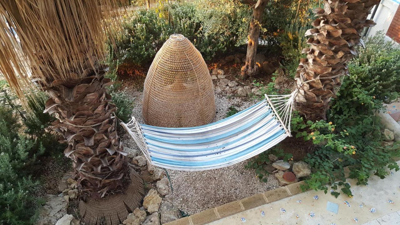 Villa Ceni - Appartamenti Con Camere, Cucina, Wc E Terrazza Sul Mare In Villa Con Piscina, Giardino E Parcheggio Marinella di Selinunte Eksteriør bilde
